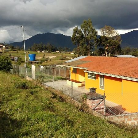 Hospedaje Carigan Loja Extérieur photo